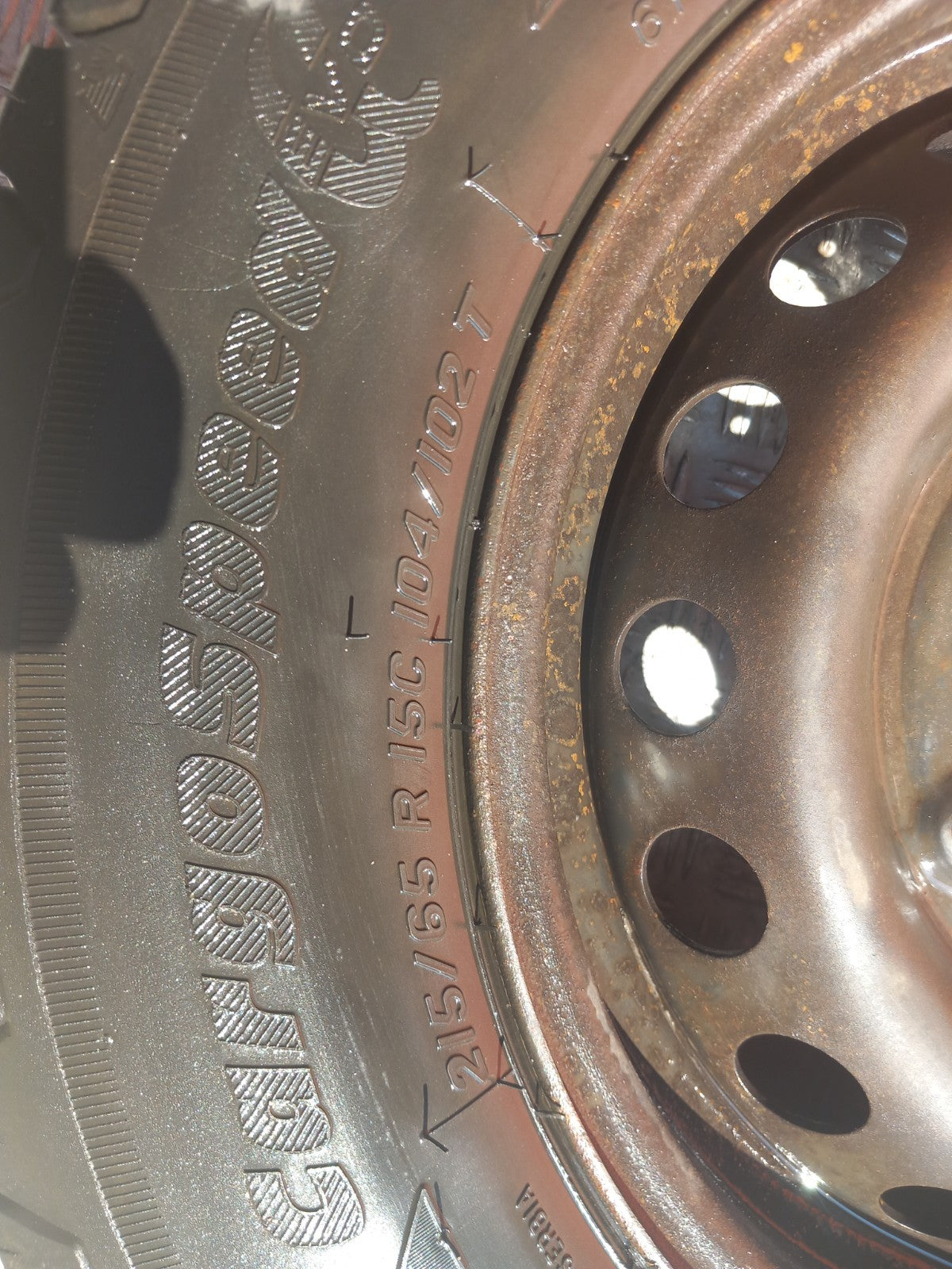 2015 Ford Tourneo Custom Steel Wheel w/ Tyre 215/65 R15 BK21-1007-AA A377 - Image 4