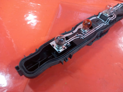 Ford Transit Custom 2.2 Diesel 2016 Rear Right Tail Light Bulb Holder Warranty - Image 7
