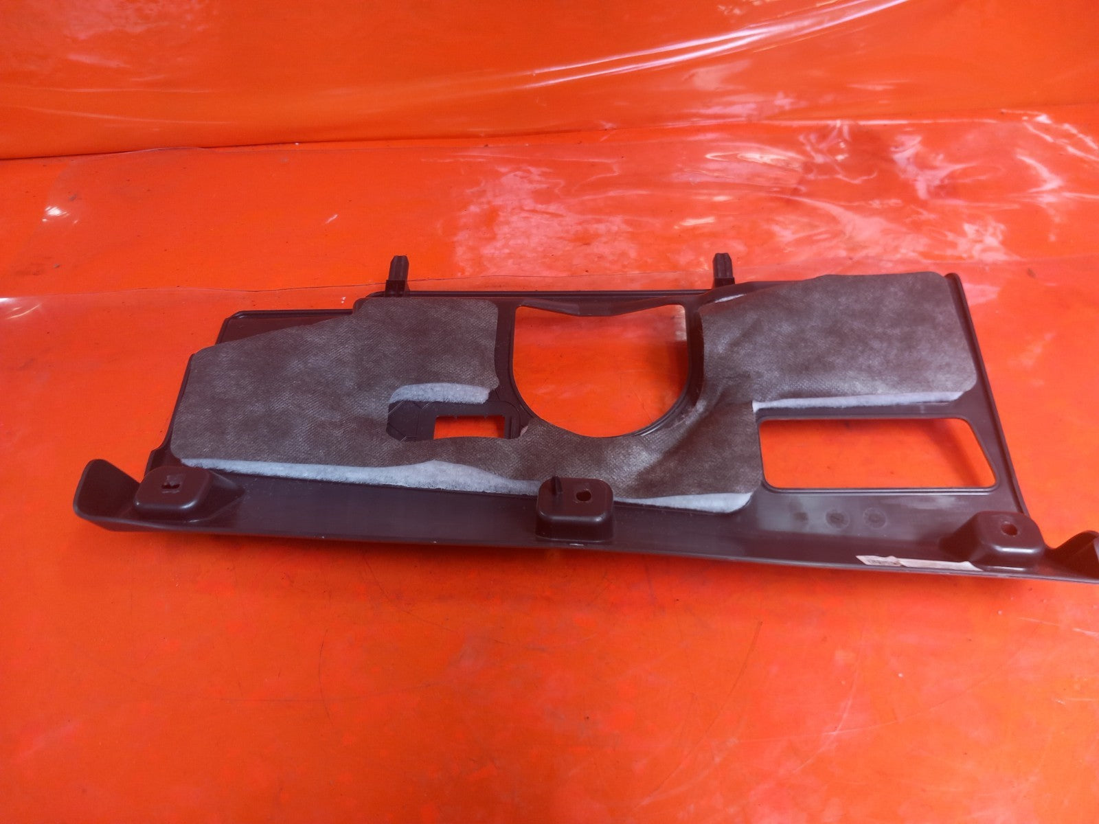 Land Rover Defender L663 3.0 Diesel 2025 Front Left Lower Hush Trim L8B2046B01AC - Image 8