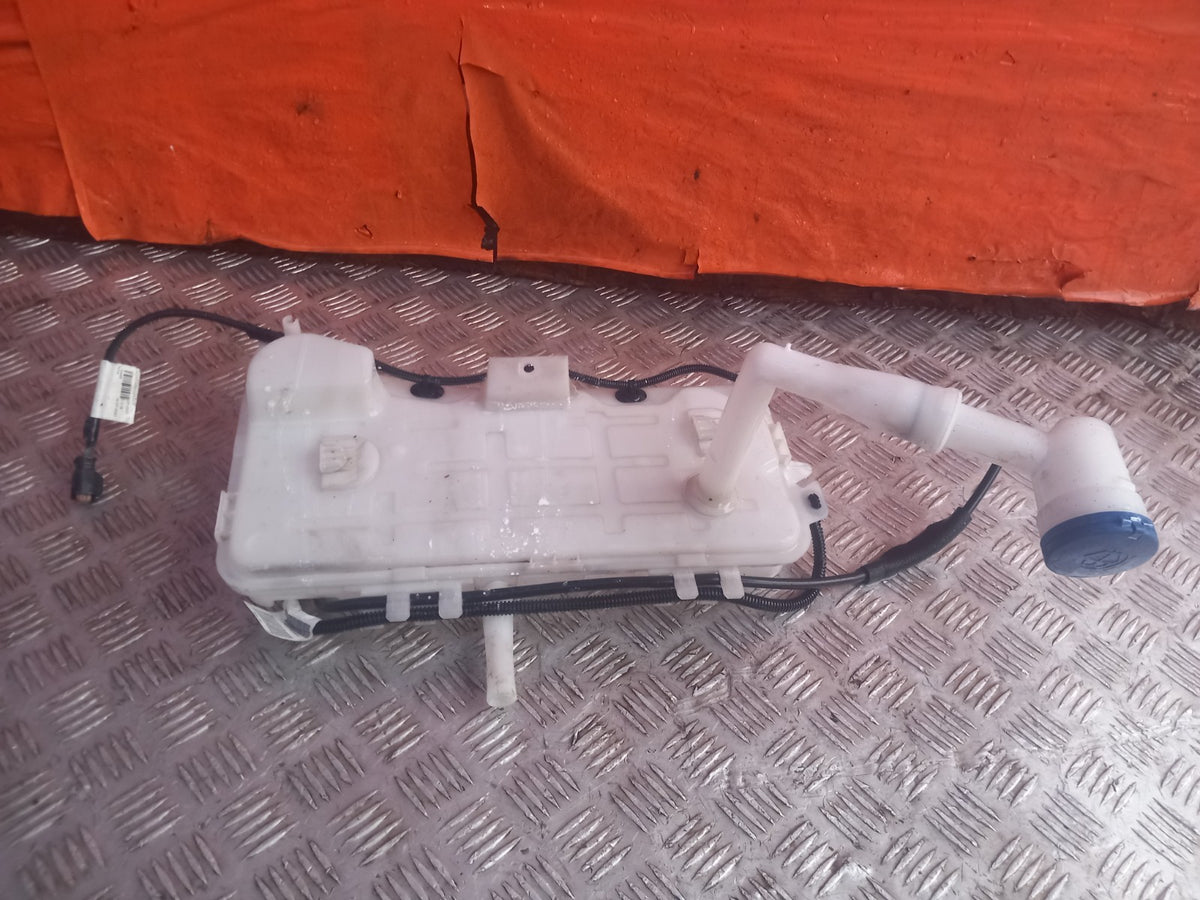 2021 Citroen Berlingo 650 Washer Bottle Tank Reservoir Warranty A415 - Image 4