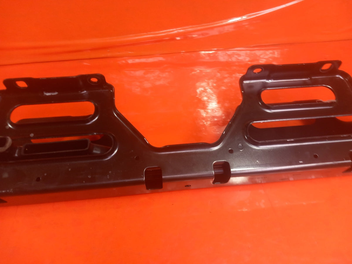 2025 LR Defender L663 Bracket Mounting N8B2-113B36-DB Warranty A396 - Image 6