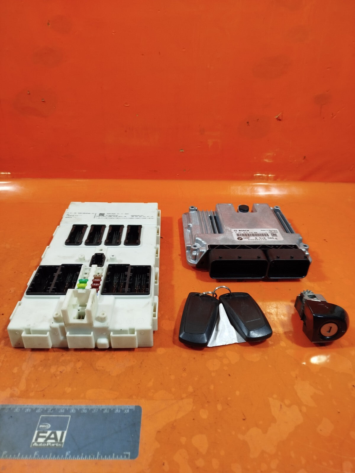 ✅BMW F20 2.0 D 2011 ENGINE ECU&ECU CONTROL UNIT FUSE BOX& DOOR LOCK WITH KEYS - Image 3