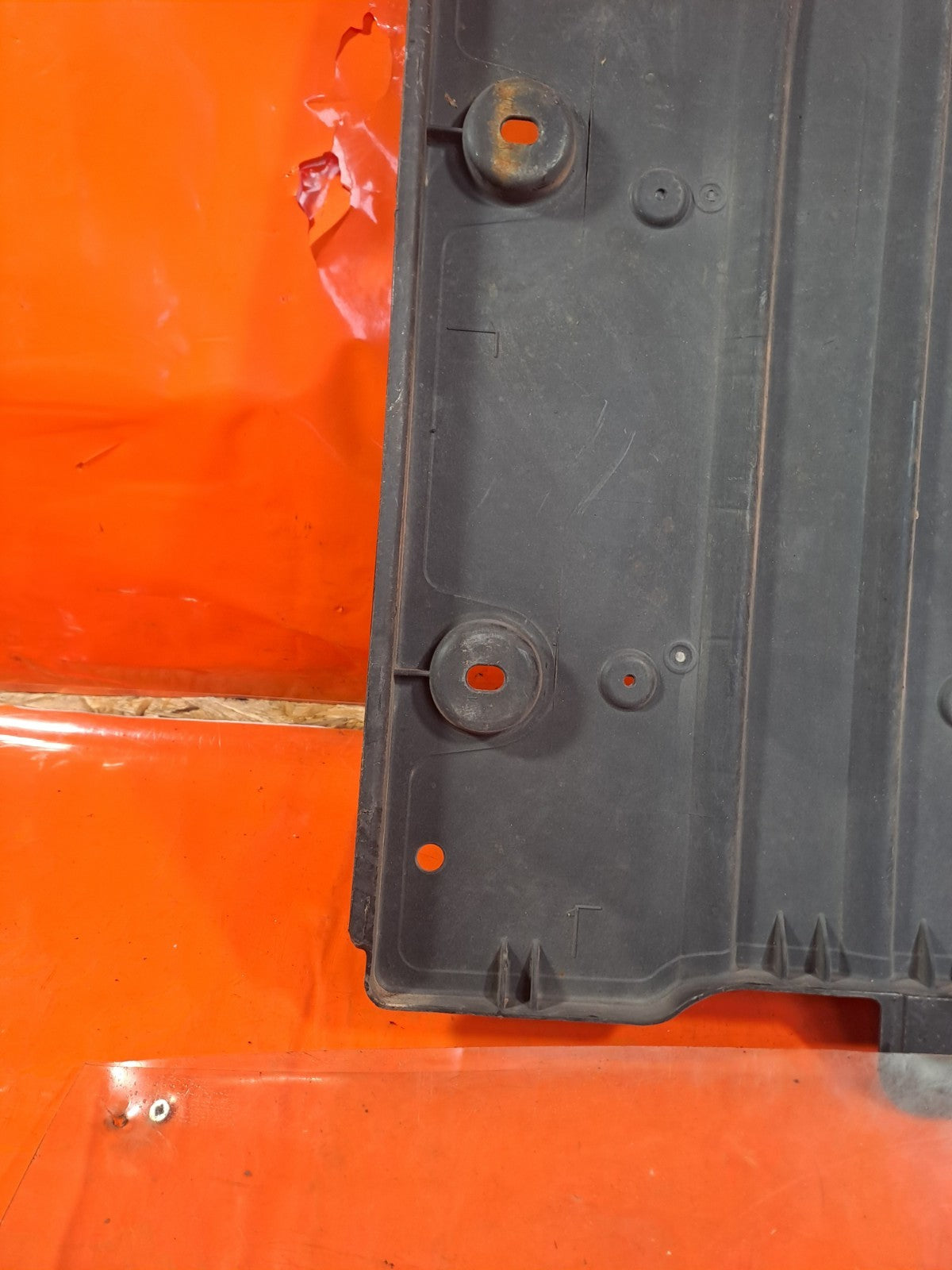 ✅AUDI A3 1.6 DIESEL 2013 ENGINE UNDERTRAY COVER 5Q0825230 Warranty A338 - Image 9