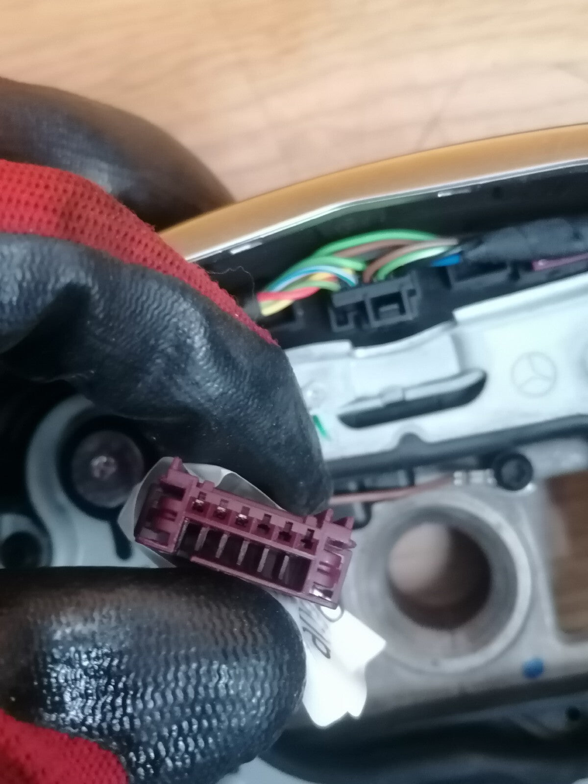 ebay-src:https://i.ebayimg.com/00/s/mtywmfgxmjaw/z/wmaaaosw6xjlvbg2/$_57.jpg