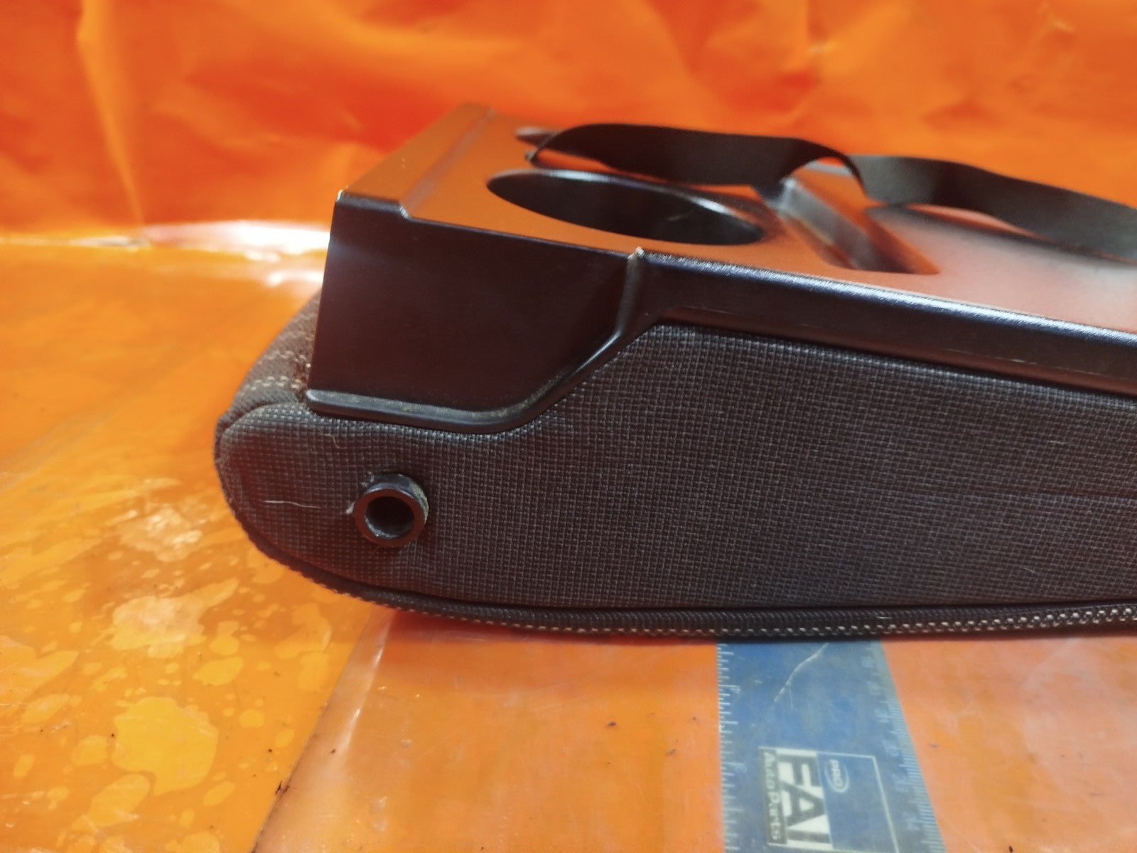 ✅FORD TRANSIT CUSTOM 2.2 DIESEL 2013 FRONT MIDDLE SEAT CENTRE CUP HOLDER A350 - Image 11