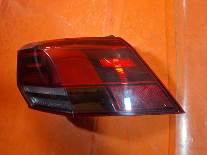 ✅VW GOLF R-LINE MK8 2.0 DIESEL 2020 REAR RIGHT OUTER TAIL LIGHT 5H0945096C A346 - Image 10