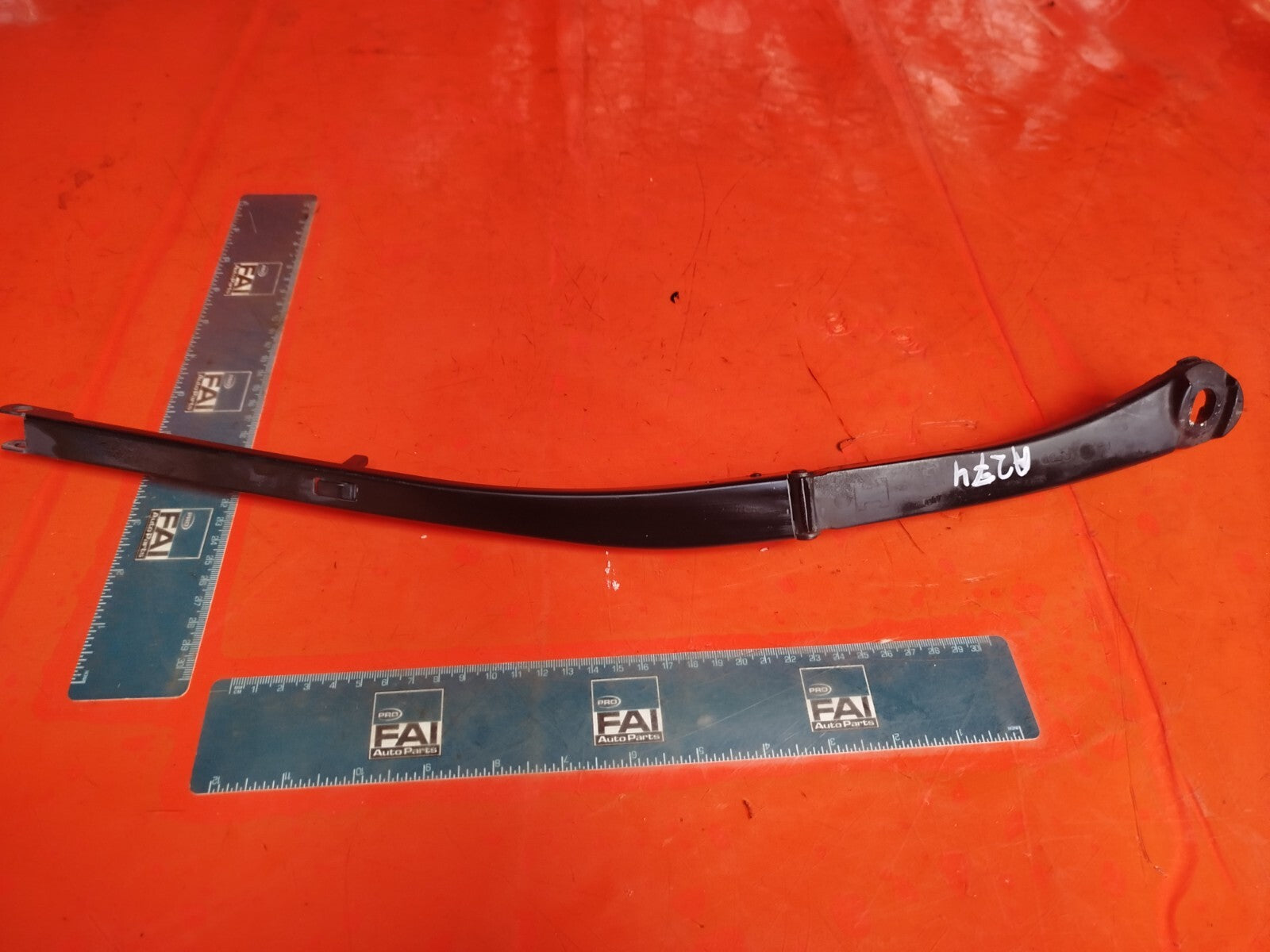 ✅Land Rover Range Vogue L322 2005 4.4 Petrol Front Right Windscreen Wiper Arm - Image 1