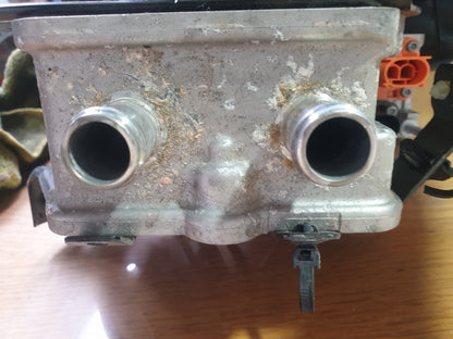 ebay-src:https://i.ebayimg.com/00/s/mtiwmfgxnjaw/z/cluaaoswl4vmtzcw/$_57.jpg