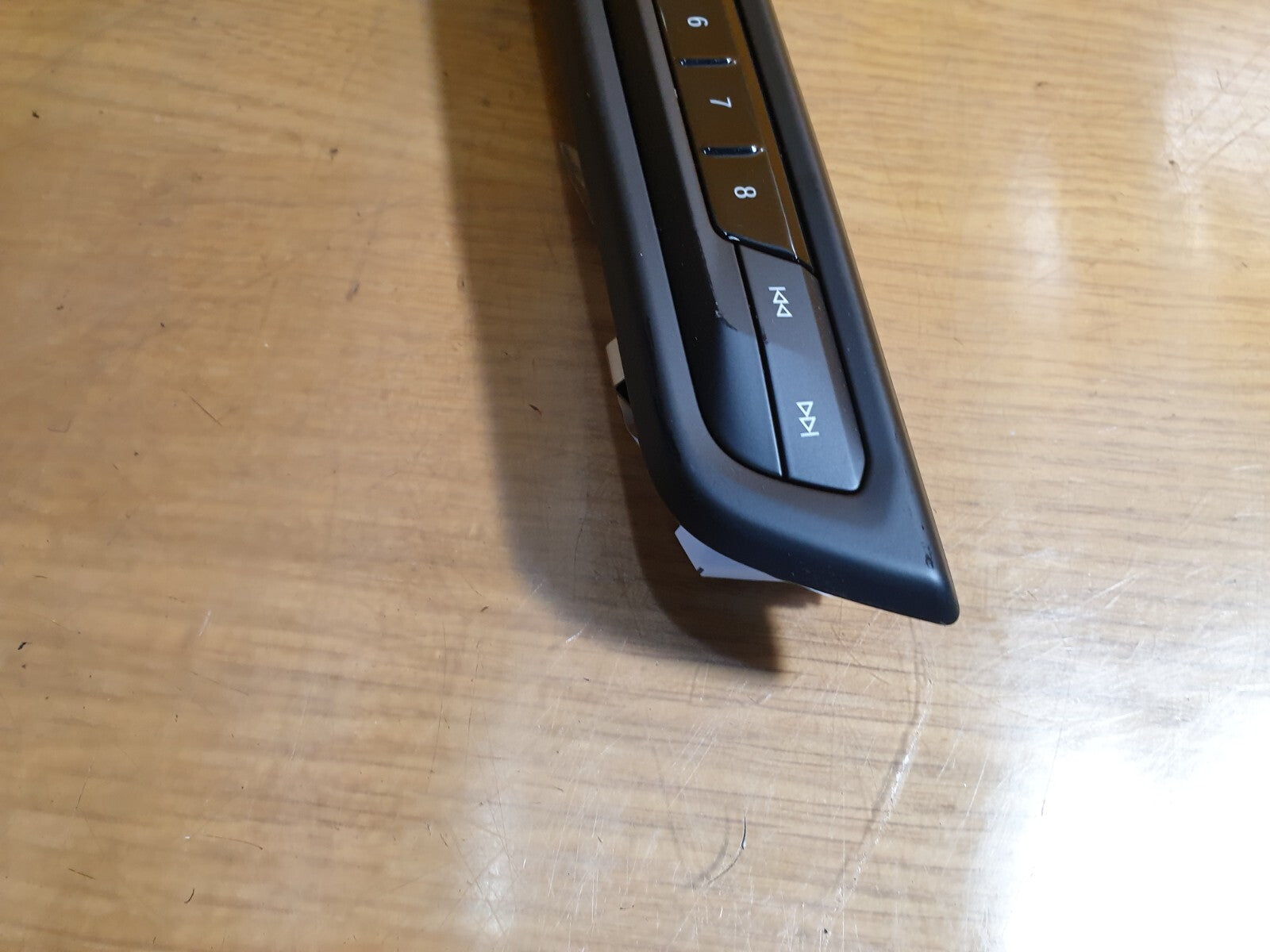 2023 BMW 1 Series F40 Audio Radio Control Switch Panel 5A47C50 Warranty A151 - Image 11