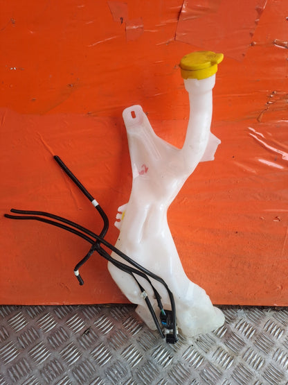 Renault Megane MK4 1.3 Petrol 2019 Windscreen Washer Bottle Tank 289105506R A387 - Image 2