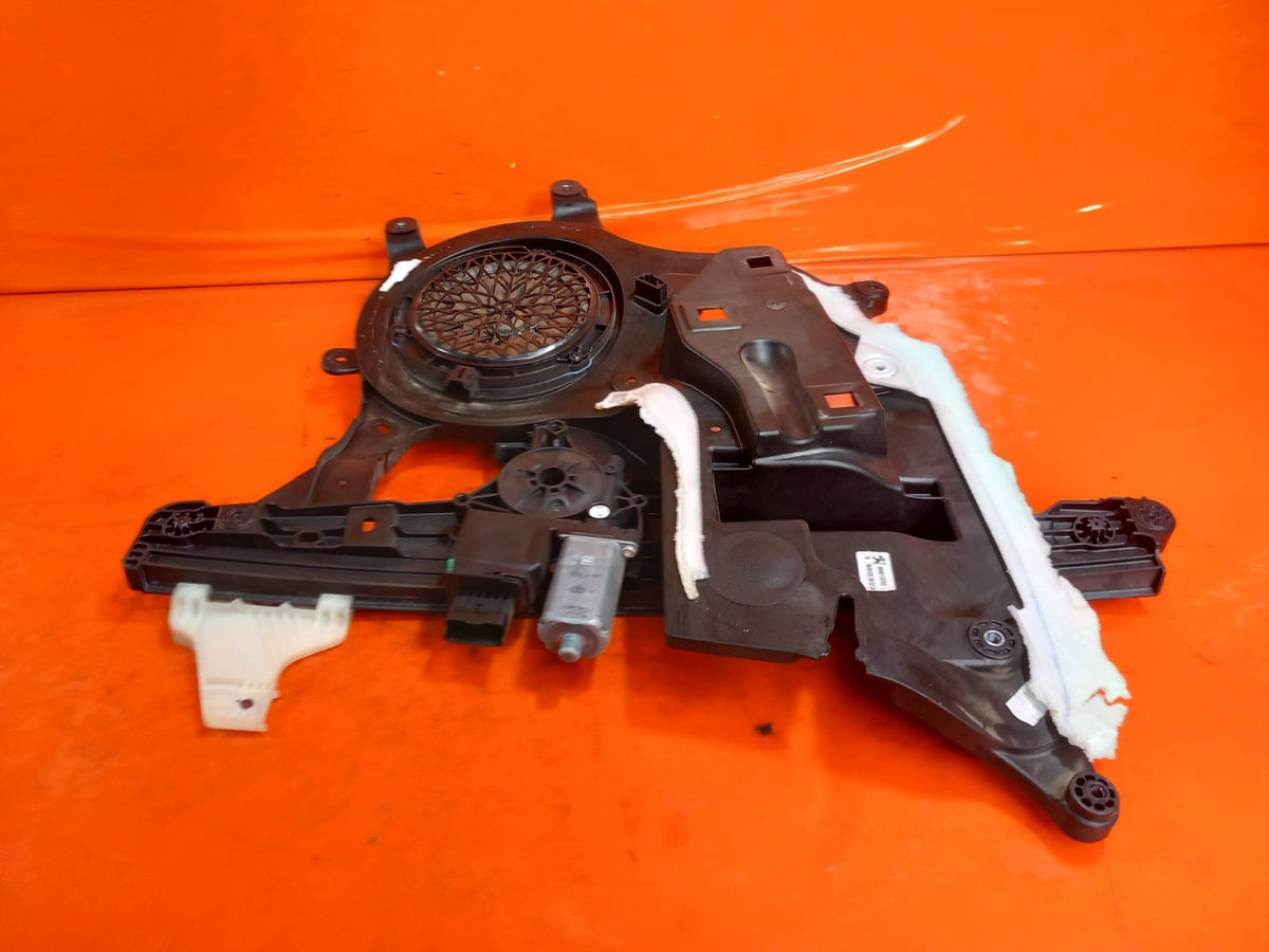 ebay-src:https://i.ebayimg.com/00/s/mtiwmfgxnjaw/z/t7oaaeswnzfq5ebe/$_57.jpg