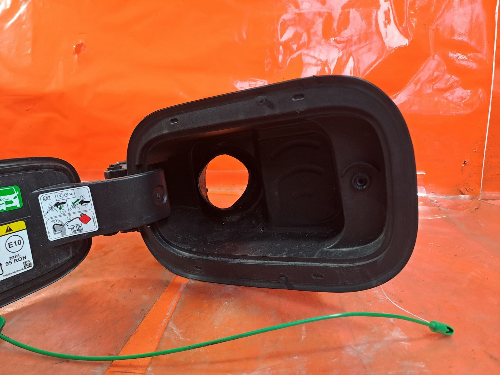 ✅FORD KUGA ST-LINE 2.5 PETROL 2025 FUEL FILLER FLAP PV4BS27936CB Warranty A326 - Image 3