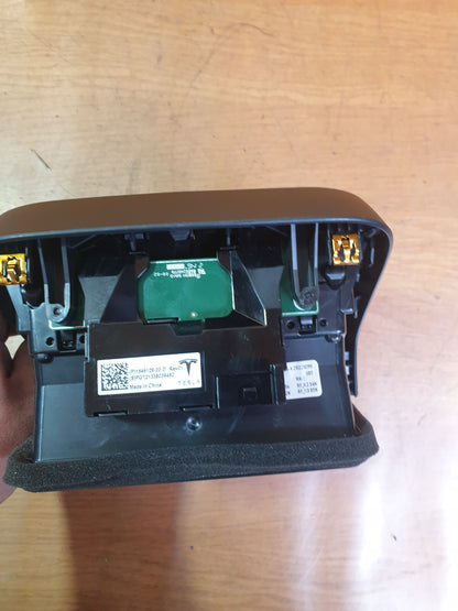 ✅2022 TESLA MODEL Y REAR AIR VENTS WITH USB 1546129-00-D + WARRANTY A172 - Image 12