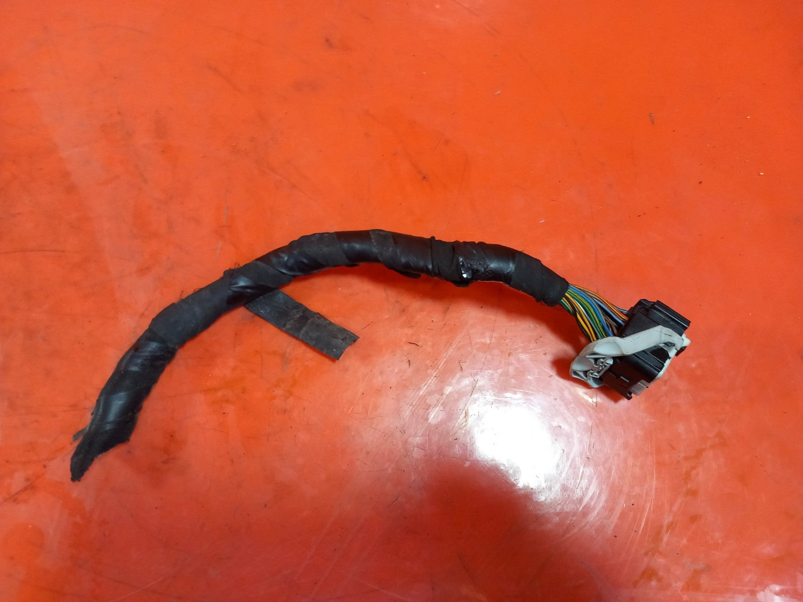 ebay-src:https://i.ebayimg.com/00/s/mtiwmfgxnjaw/z/ag4aaeswvfjqktdq/$_57.jpg