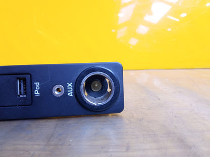 ✅2012 Range Rover Evoque L538 AUX In USB IPod Connectivity Socket Port LR025882 - Image 2