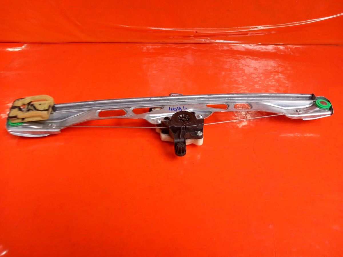 Ford Transit Custom 2.0 Diesel 2016 Front Left Door Window Regulator A409 - Image 10
