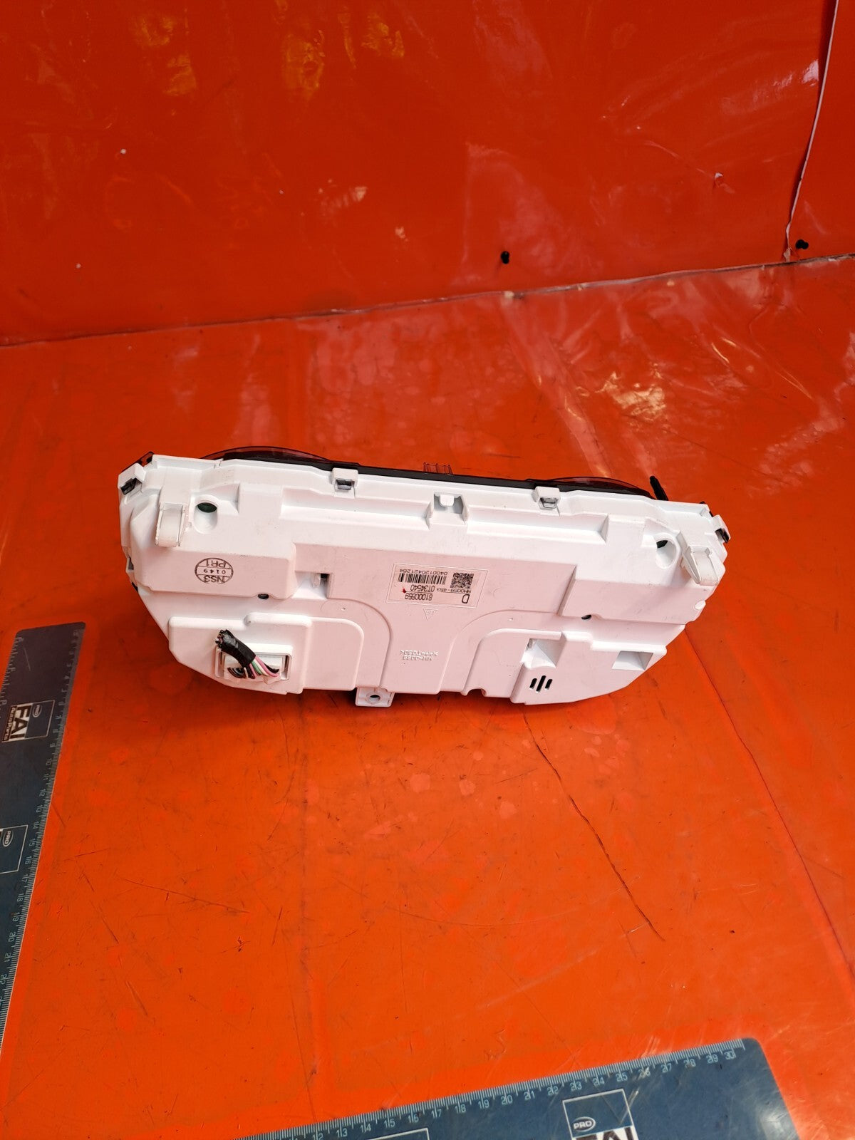 ebay-src:https://i.ebayimg.com/00/s/mtywmfgxmjaw/z/hi8aaoswgzvn-yrt/$_57.jpg