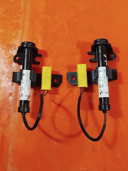 ✅BMW G20 330E 2.0 PETROL 2023 BONNET HINGE ACTUATORS 7449429 7449430 A340 - Image 1
