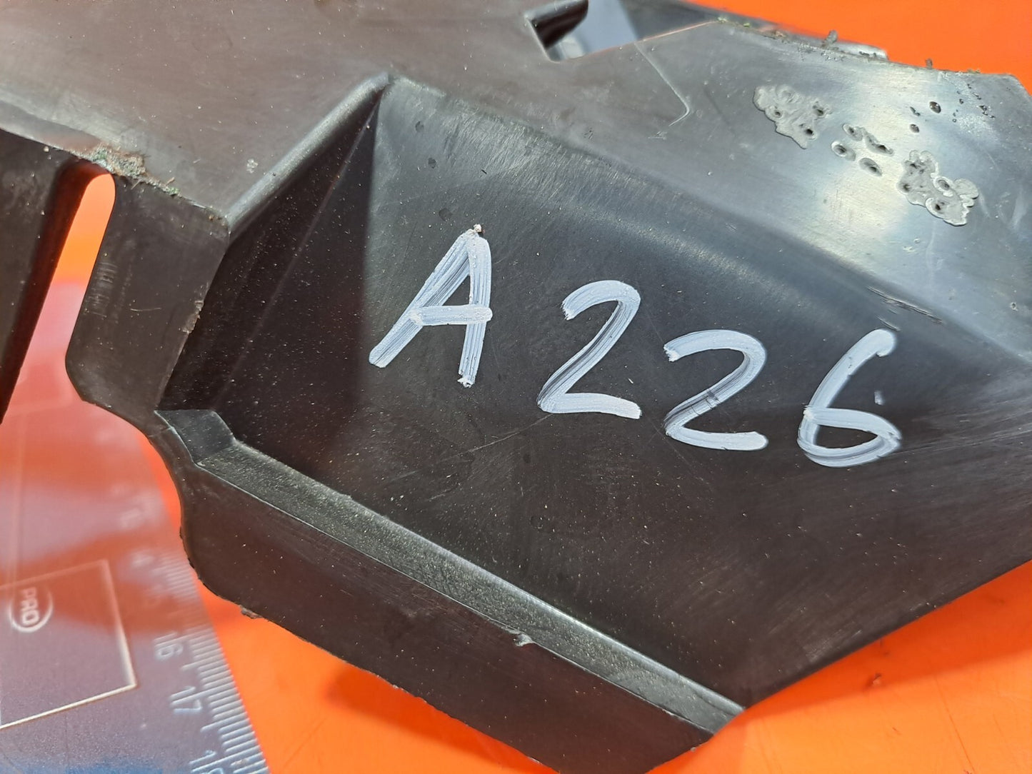 HYUNDAI IONIQ 5 2024 FRONT RIGHT BUMPER BRACKET 86526-GI000 Warranty A226 - Image 2