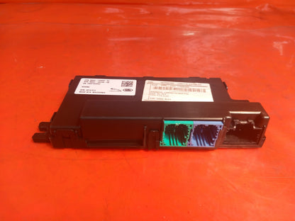 2025 Land Rover Defender L663 Front Left Seat Control Unit M8E2-14D600-AC A396 - Image 3