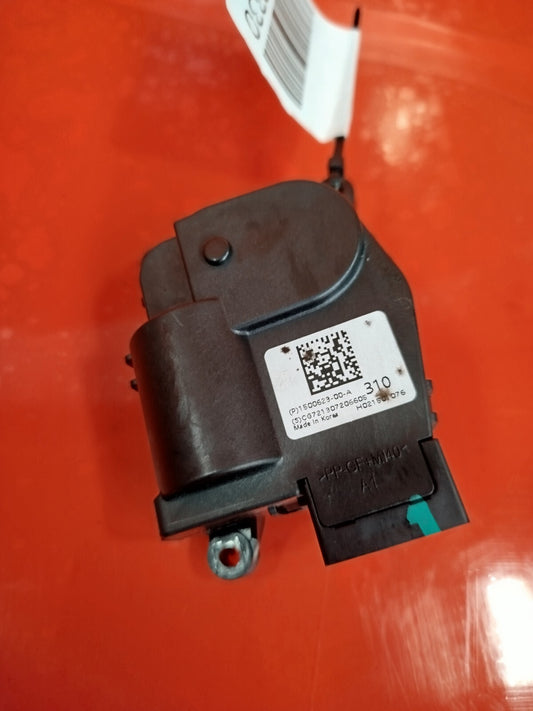 ✅2018-2025 TESLA MODEL 3 INTERIOR HEATER FLAP MOTOR ACTUATOR 1500623-00-A A241 - Image 2