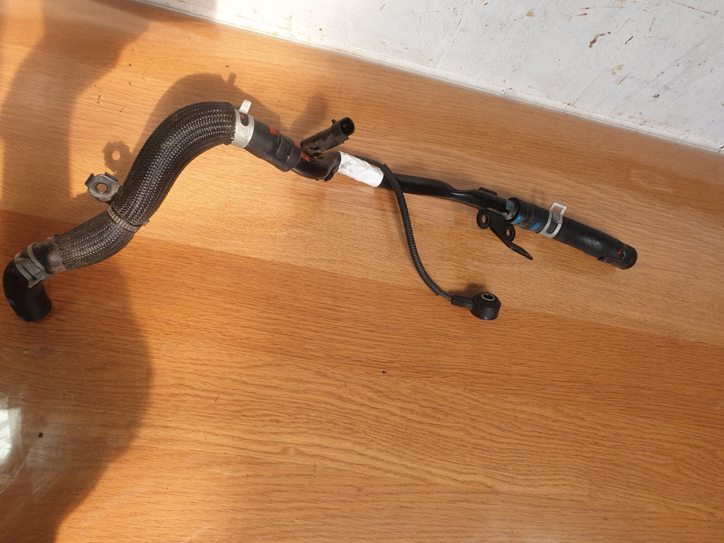ebay-src:https://i.ebayimg.com/00/s/mtiwmfgxnjaw/z/ruwaaoswm21mvfvp/$_57.jpg