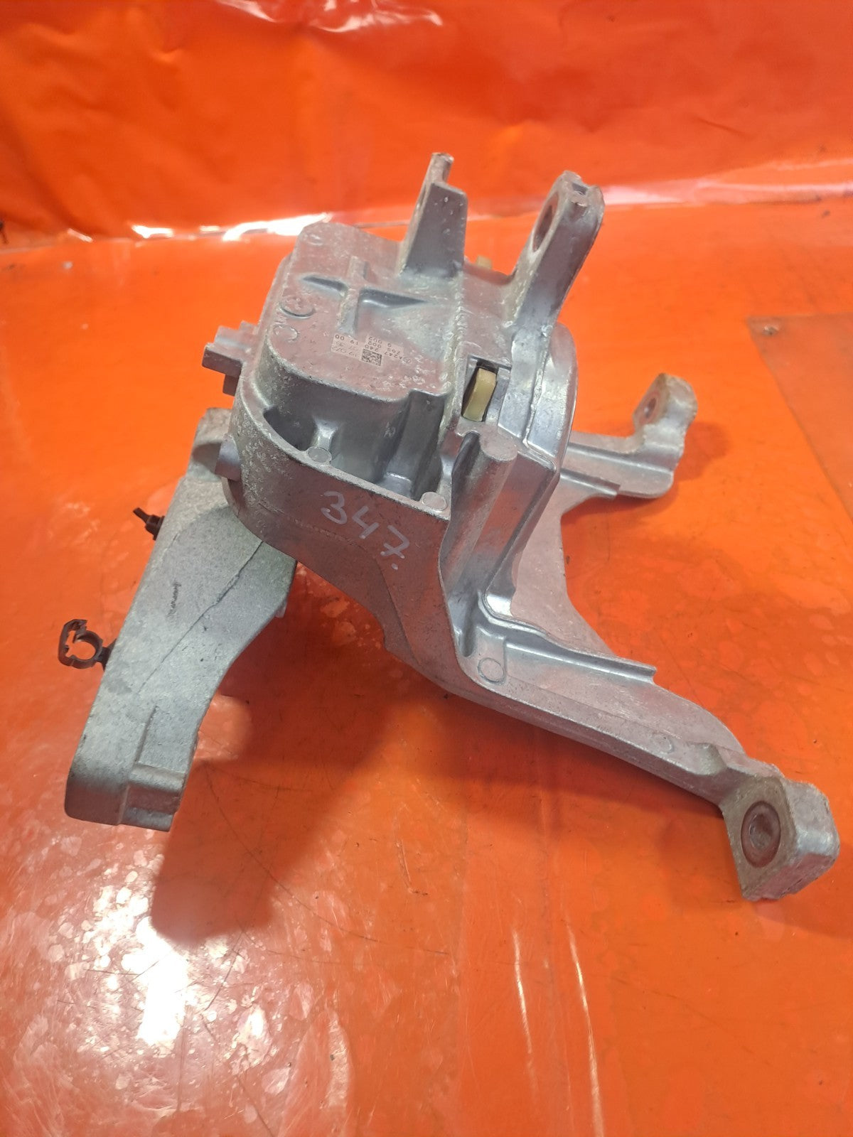 ebay-src:https://i.ebayimg.com/00/s/mtywmfgxmjaw/z/mwsaaeswsdfpnkuk/$_57.jpg