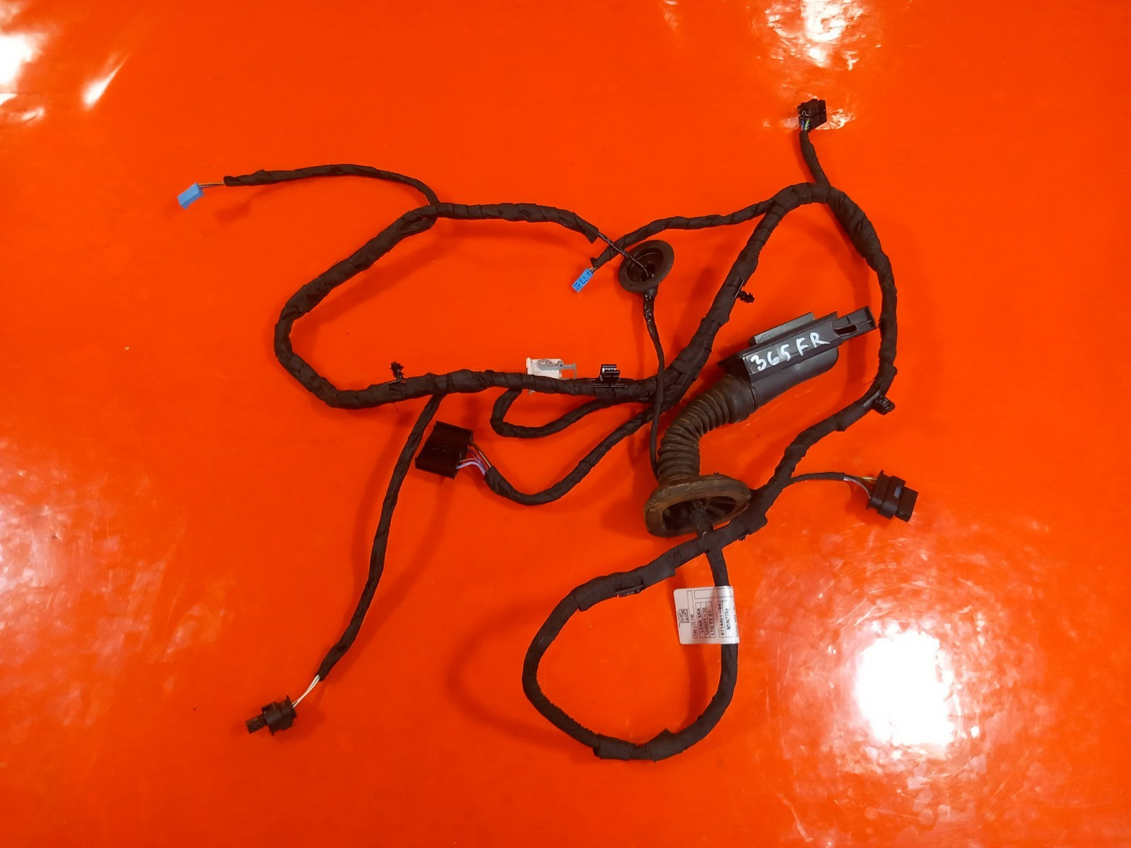 ebay-src:https://i.ebayimg.com/00/s/mtiwmfgxnjaw/z/c2eaaeswxyxqmxsl/$_57.jpg