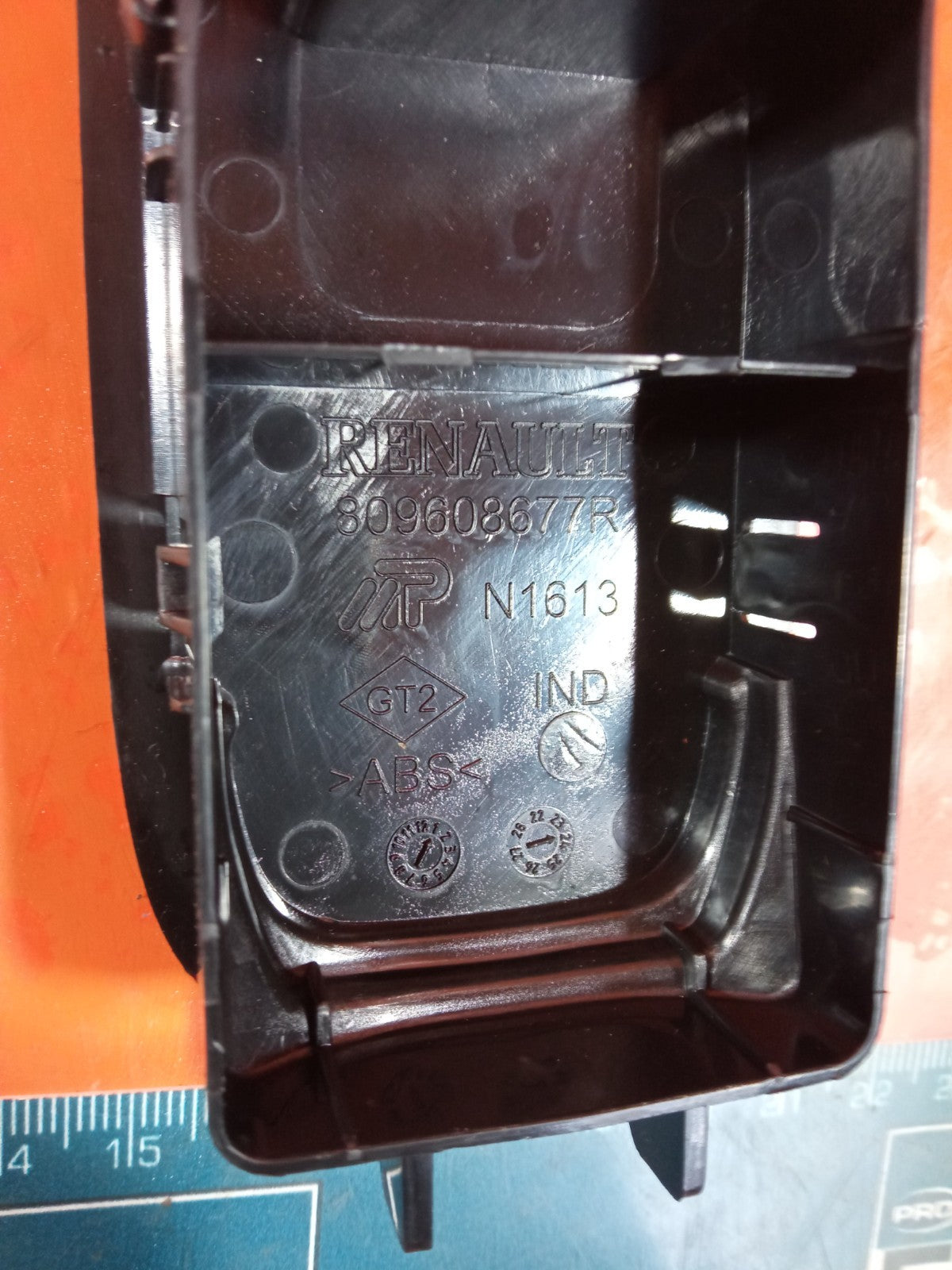 ✅Dacia Duster Journey 1.3 Petrol 2024 Rear Right Electric Window Switch A364 - Image 12