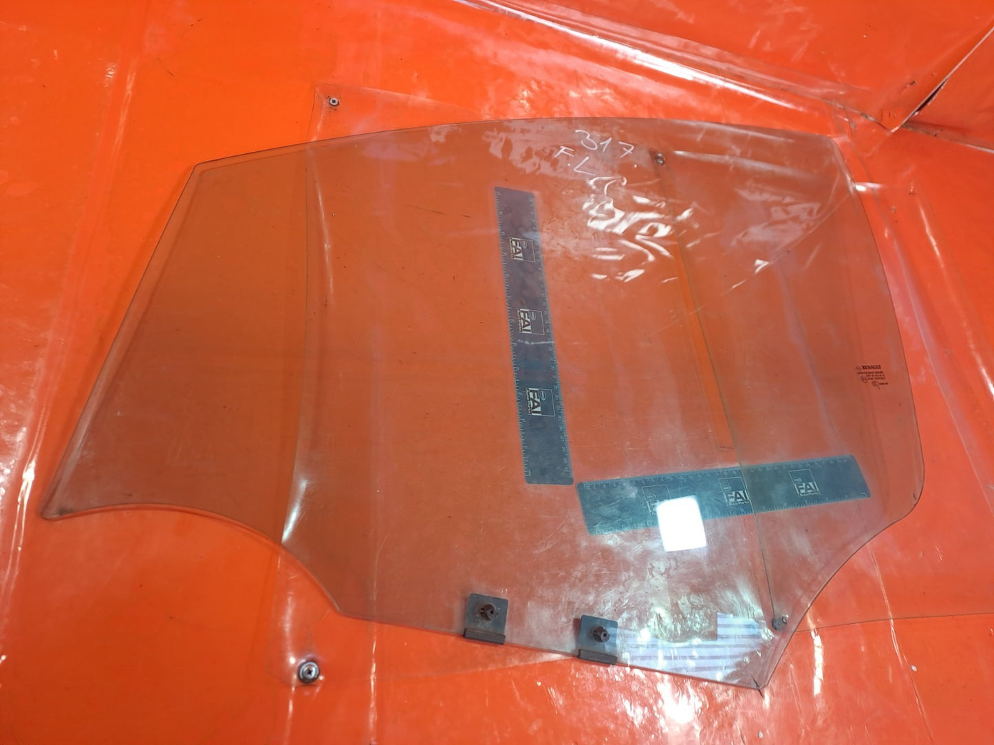 ✅RENAULT ZOE DYNAMIQUE 2015 FRONT LEFT DOOR WINDOW GLASS 43R-009007 Warranty - Image 5