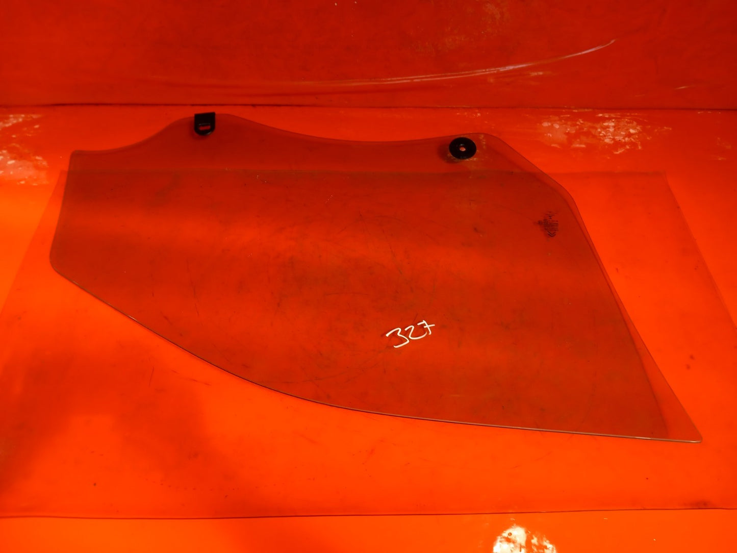 Citroen C4 Cactus 1.6 Diesel 2015 Front Left Window Glass 43R-01183 A327 - Image 8