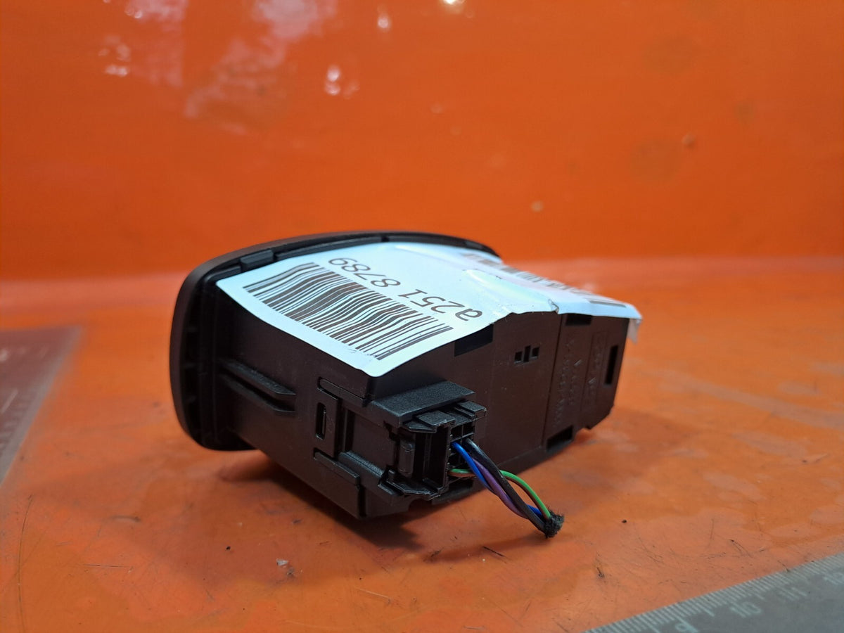 2019 Ford Fiesta MK8 ST-Line Headlight Fog Light Switch H1BT-13D061-AD Warranty - Image 6