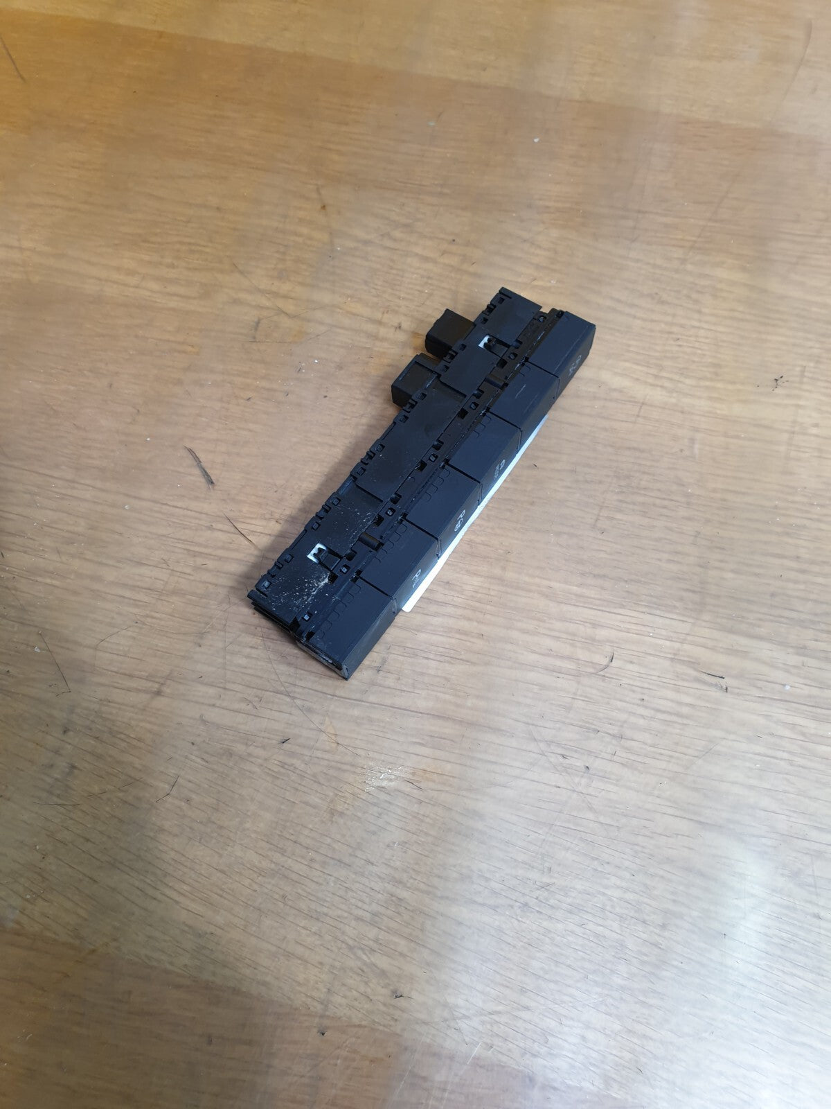 ebay-src:https://i.ebayimg.com/00/s/mtywmfgxmjaw/z/cneaaoswudnmjq~e/$_57.jpg