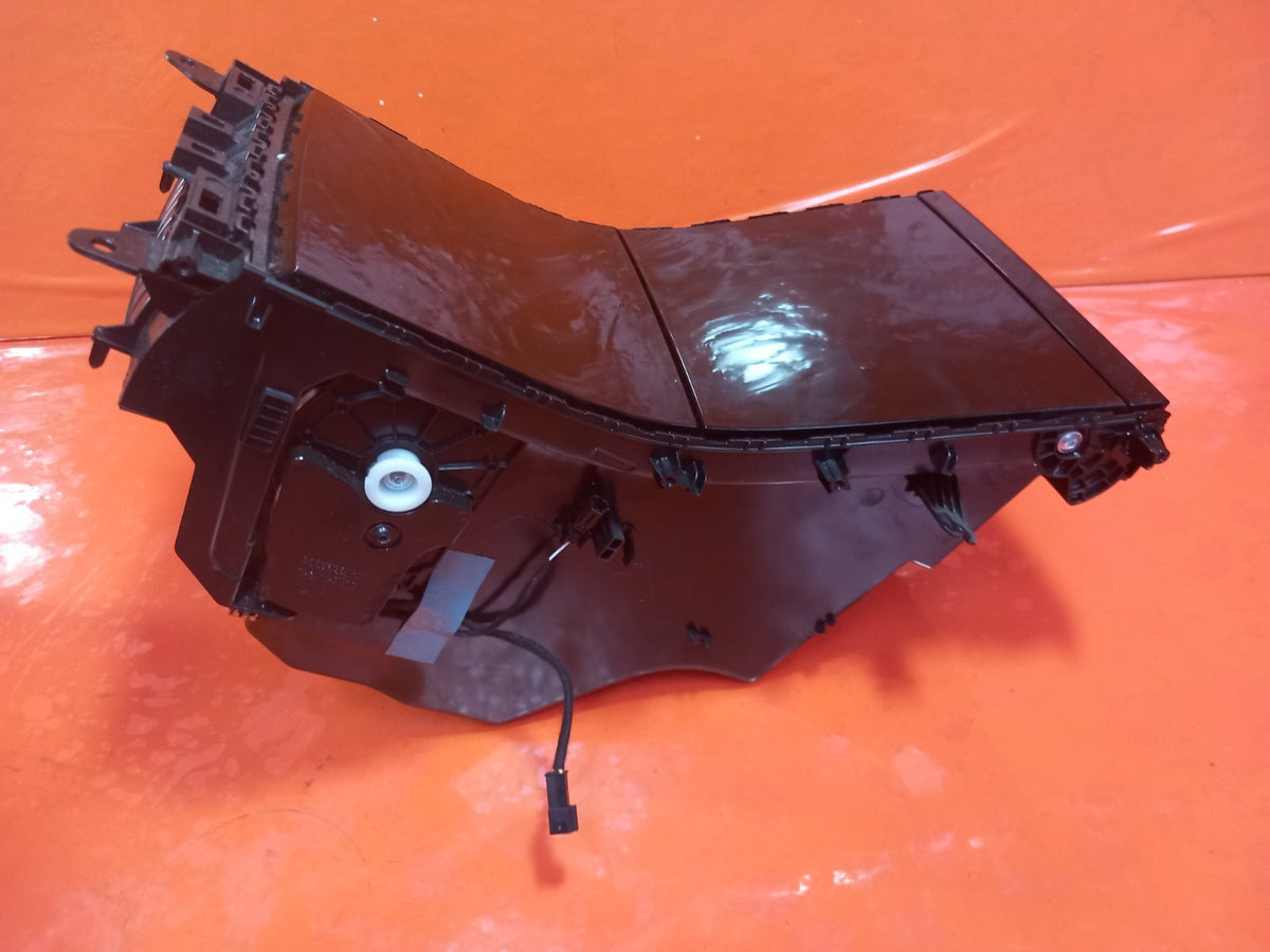 ebay-src:https://i.ebayimg.com/00/s/mtiwmfgxnjaw/z/pv4aaeswtmvqvoj-/$_57.jpg