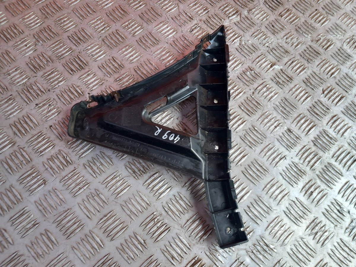 Ford Transit Custom 2.0 Diesel 2016 Front Right Bumper Bracket GK2117D958AA A409 - Image 7