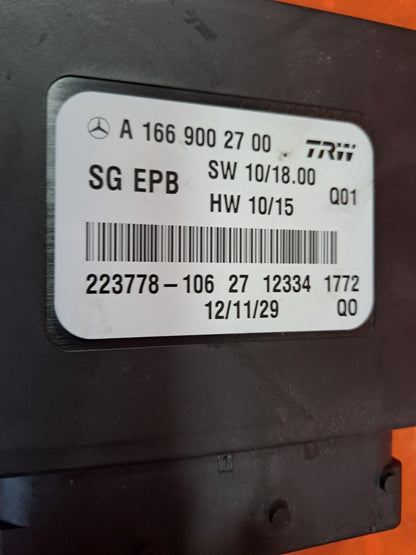 ✅MERCEDES W176 A180 1.6 PETROL 2012 PARKING HANDBRAKE CONTROL MODULE ECU A213 - Image 6
