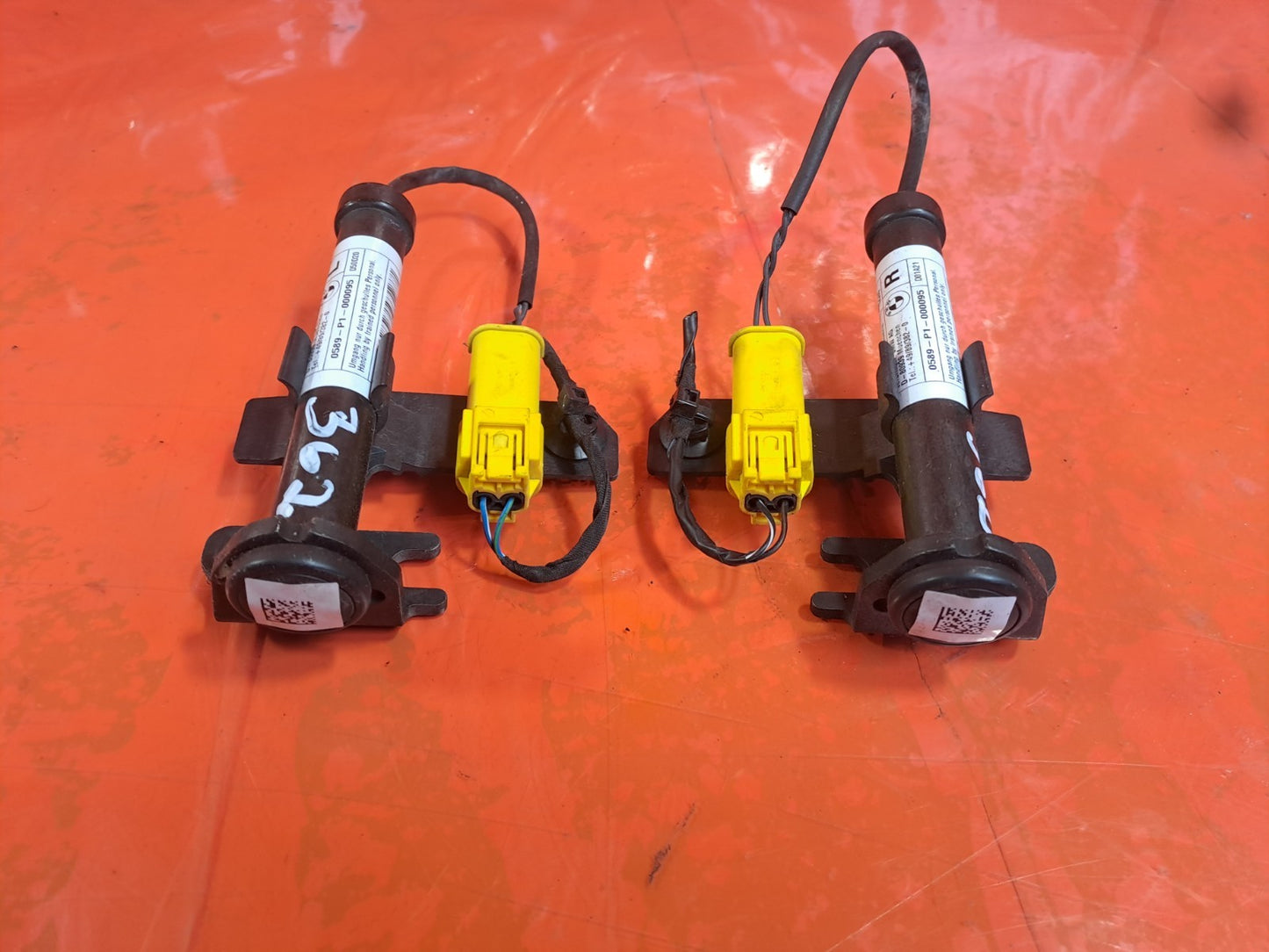 ✅2021 BMW 3 Series G20 M Sport Bonnet Actuator Pair 7449430 + Warranty A362 - Image 3