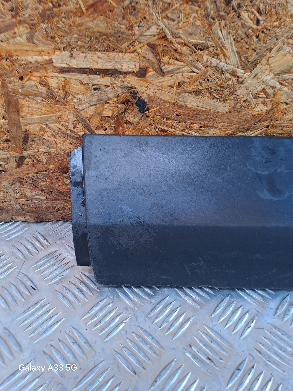 ✅LAND ROVER DISCOVERY SPORT L550 2014-2018 REAR LEFT DOOR MOULDING Warranty - Image 3