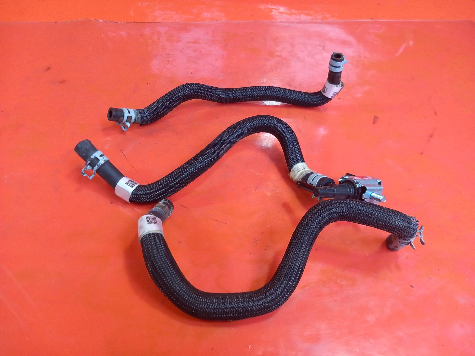 ebay-src:https://i.ebayimg.com/00/s/mtiwmfgxnjaw/z/amgaaeswr3rqvwkk/$_57.jpg