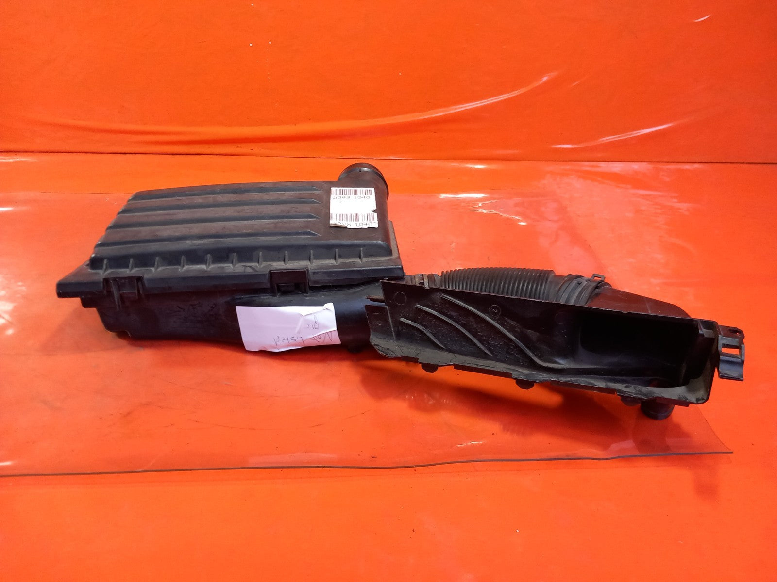 ebay-src:https://i.ebayimg.com/00/s/mtiwmfgxnjaw/z/caoaaeswvf1qjsou/$_57.jpg
