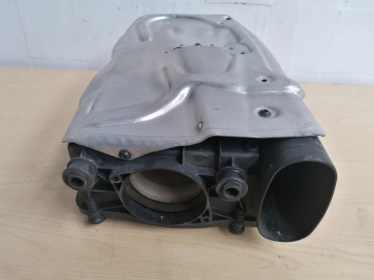 ebay-src:https://i.ebayimg.com/00/s/mtiwmfgxnjaw/z/uaeaaeswsl5p-arl/$_57.jpg
