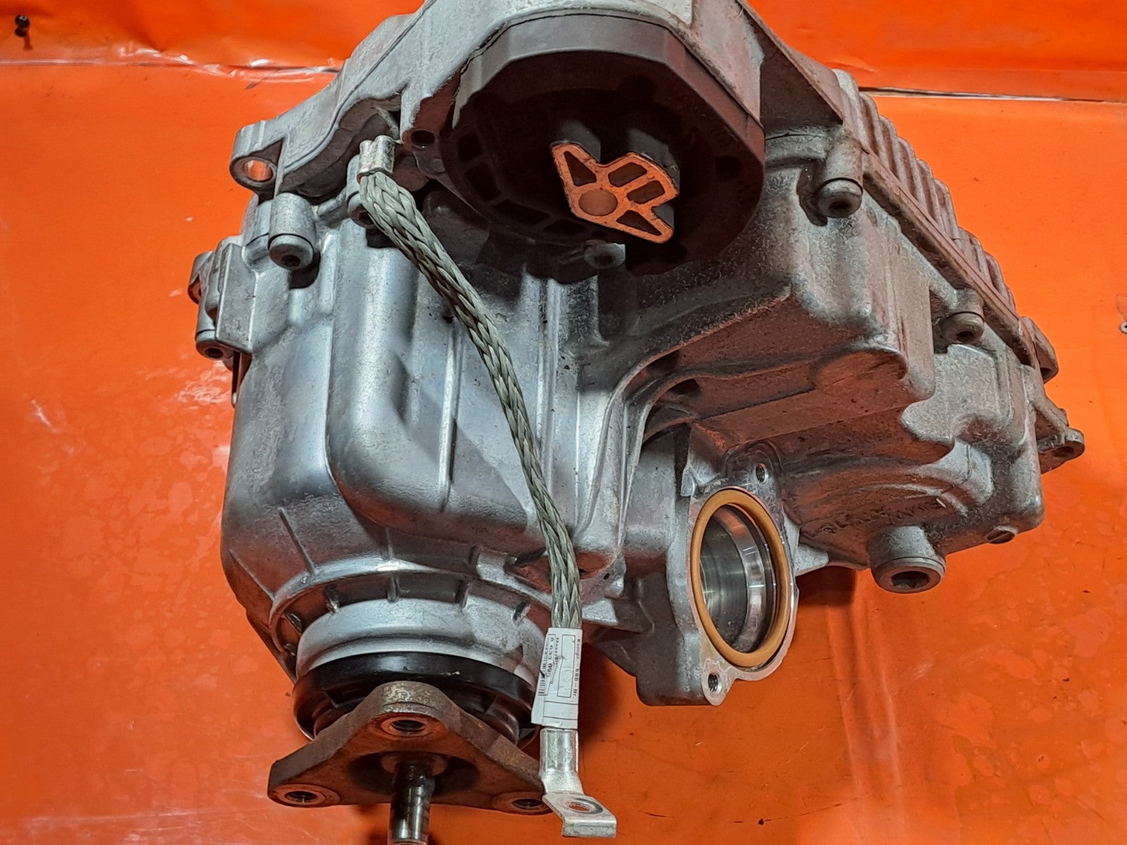 ebay-src:https://i.ebayimg.com/00/s/mtiwmfgxnjaw/z/nkoaaeswqdhpbjpe/$_57.jpg
