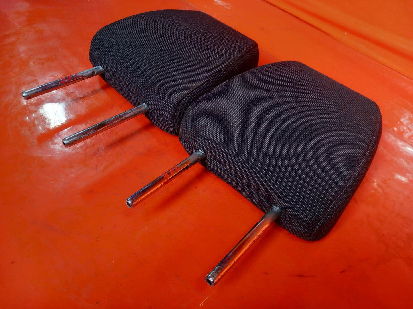 Ford Tourneo Custom 2.2 Diesel 2015 Front Headrests Pair Cloth Warranty A371 - Image 5