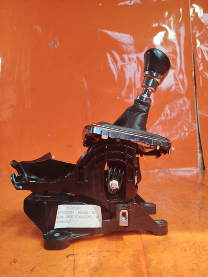 ✅FORD FOCUS MK4 1.5 DIESEL 2018 6 SPEED MANUAL GEARSTICK SHIFTER SELECTOR A257 - Image 1