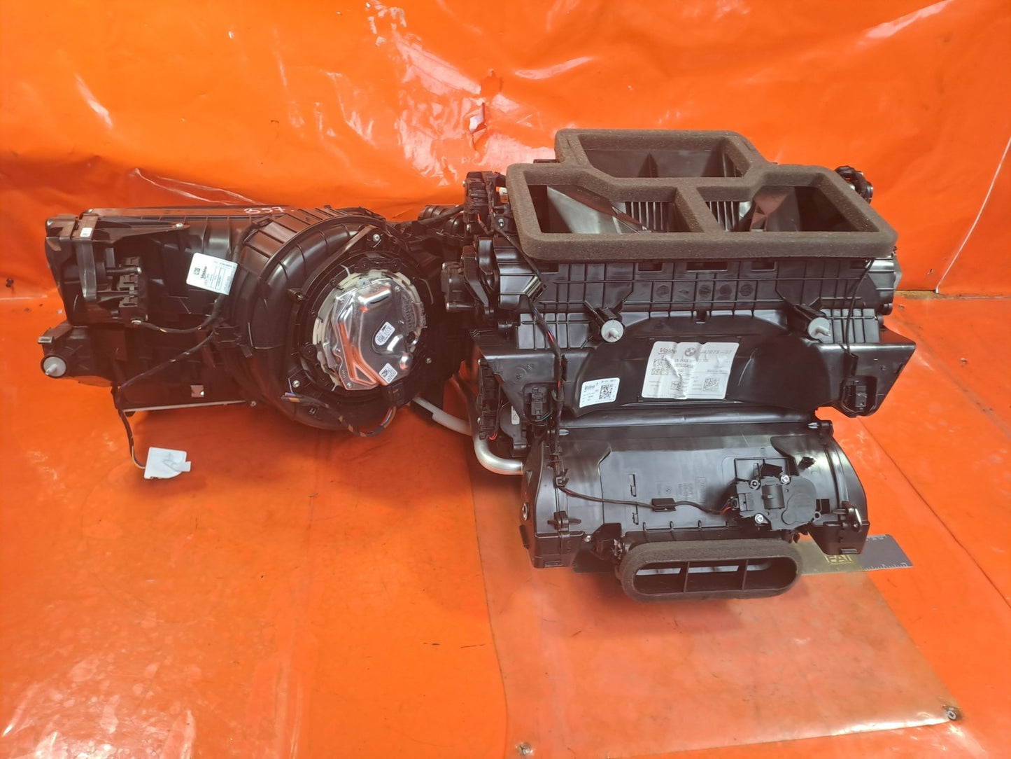 ebay-src:https://i.ebayimg.com/00/s/mtiwmfgxnjaw/z/ulwaaeswojbpqcgx/$_57.jpg