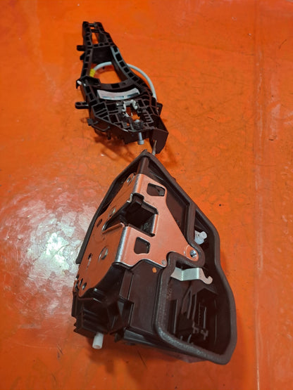 ✅BMW F22 218D SPORT 2.0 DIESEL 2015 FRONT LEFT DOOR LOCK 7202145 Warranty A361 - Image 10