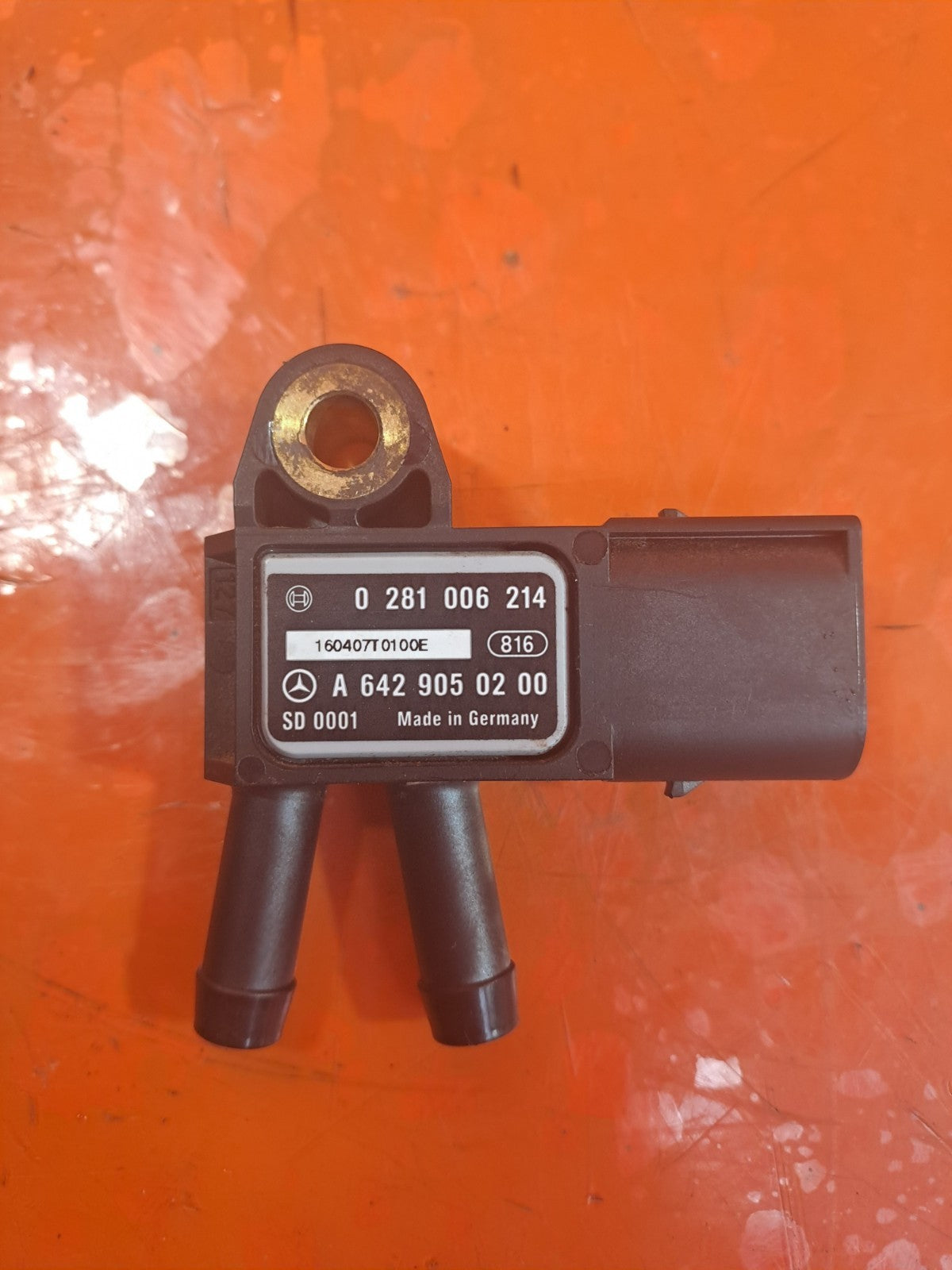 ebay-src:https://i.ebayimg.com/00/s/mtywmfgxmjaw/z/yrgaaeswg-tpidcs/$_57.jpg