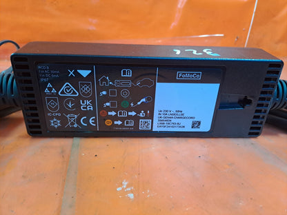 ebay-src:https://i.ebayimg.com/00/s/mtiwmfgxnjaw/z/tqyaaeswjvbpoxvm/$_57.jpg