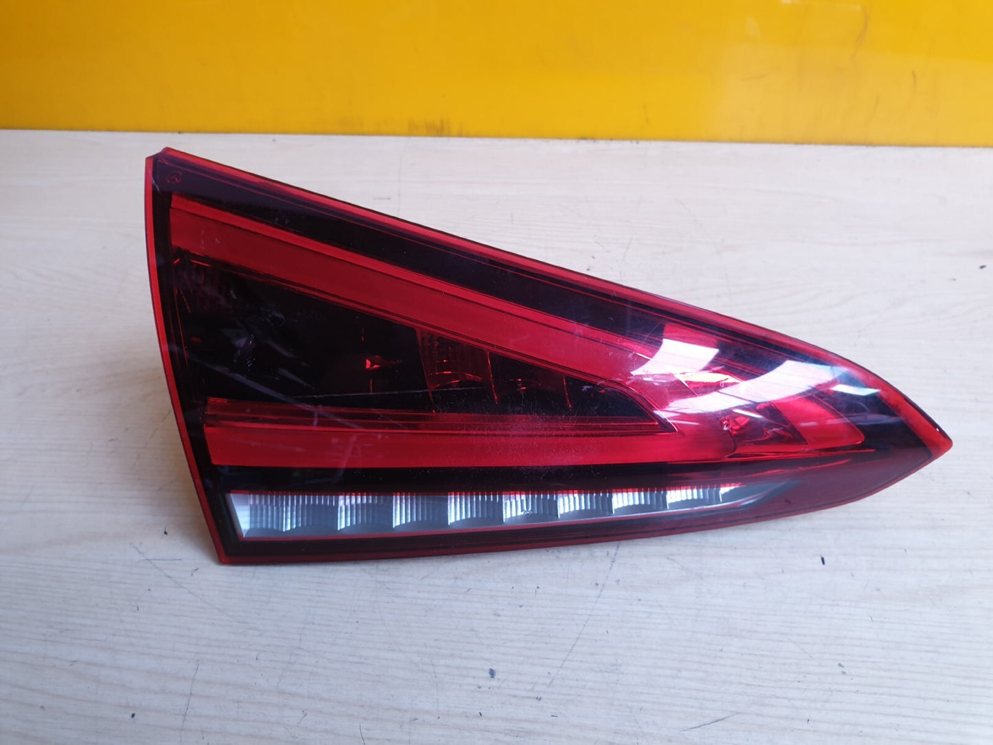 2019 MERCEDES A CLASS W177 REAR LEFT INNER TAIL LIGHT A1779061900 damaged X00 - Image 1