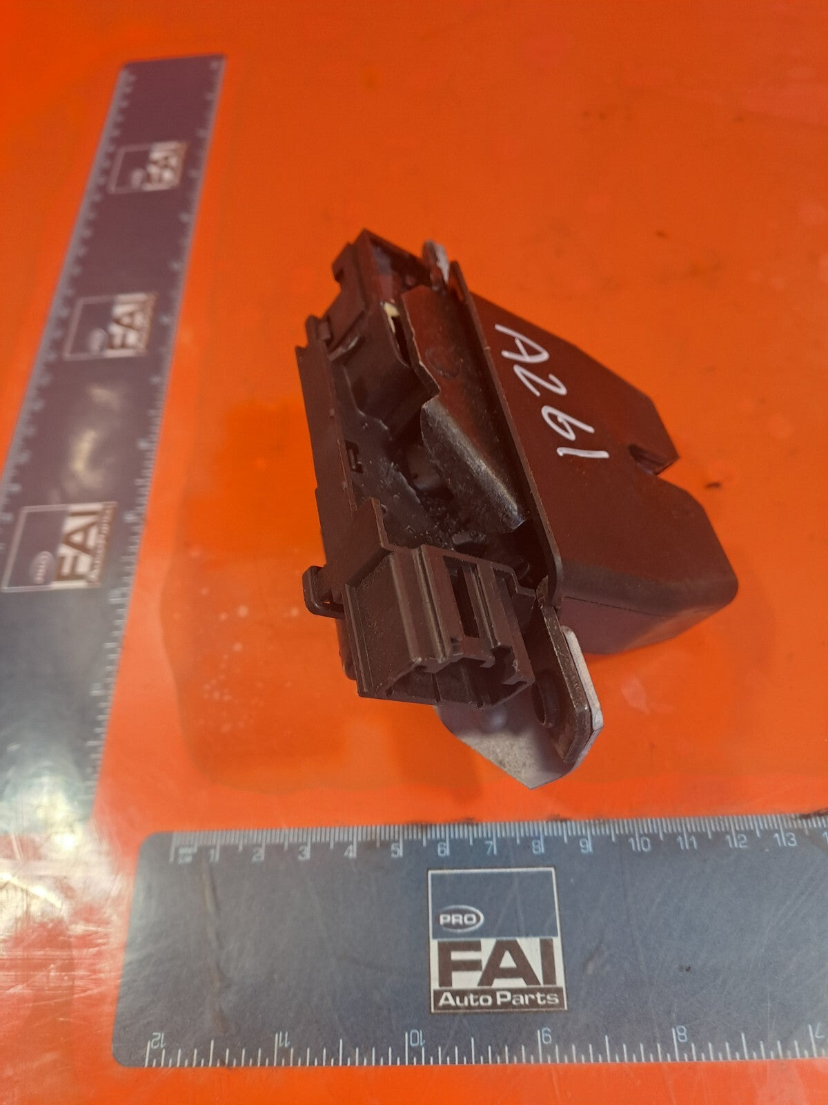 ✅FORD FIESTA VIGNALE 1.0 PETROL 2018 BOOT TAILGATE LOCK H1BAN442A66AA Warranty - Image 6